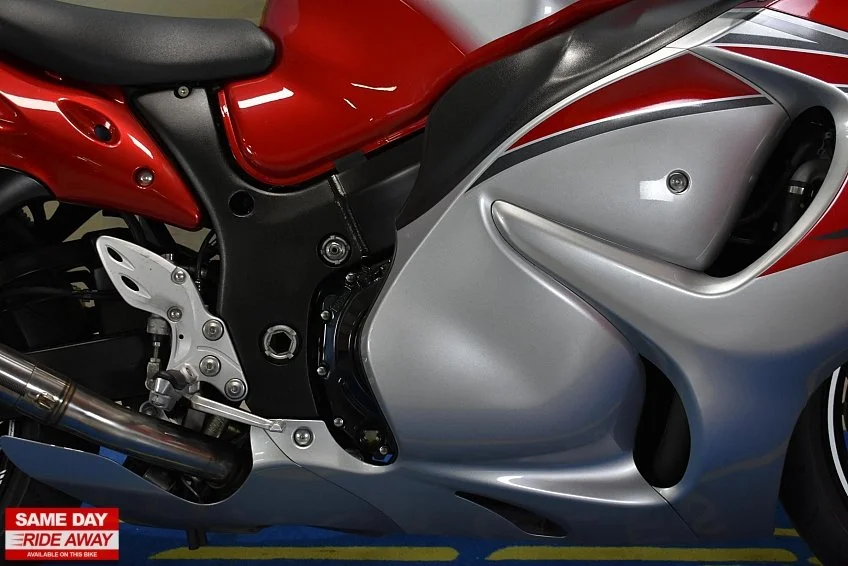 2016 Suzuki GSX1300R Hayabusa - Image 8