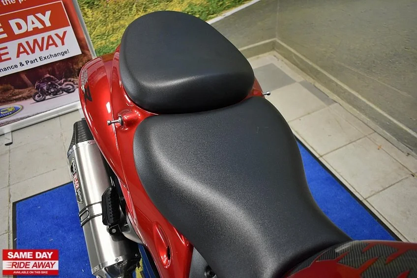 2016 Suzuki GSX1300R Hayabusa - Image 6